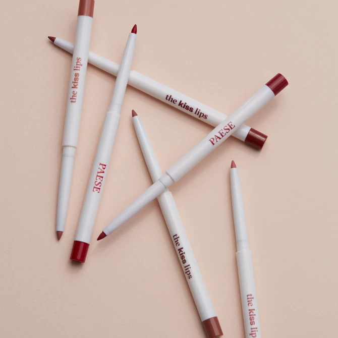 PAESE Konturówka Do Ust The Kiss Lips 02 Nude Coral 0.3g