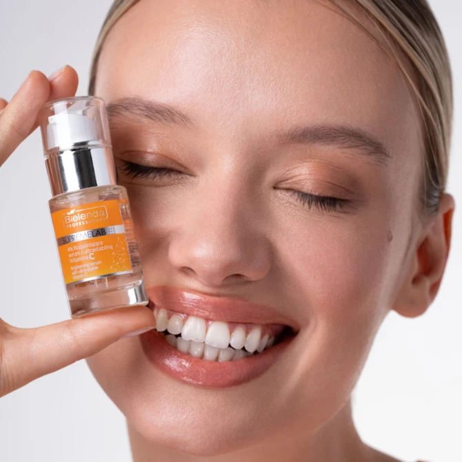 BIELENDA PROFESSIONAL SupremeLab Energy Boost Rozjaśniające Serum z ultrastabilną witaminą C - 15ml (id: 13408)