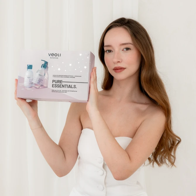 VEOLI BOTANICA Pure Essentials Zestaw: Mleczny tonik ceramidowy 150ml + Żel do mycia twarzy 190ml