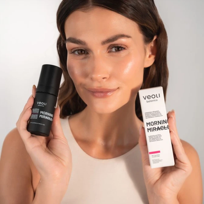 Veoli Botanica Morning Miracle - rozświetlająco-liftingujący, senolityczny krem do twarzy na dzień - 30ml