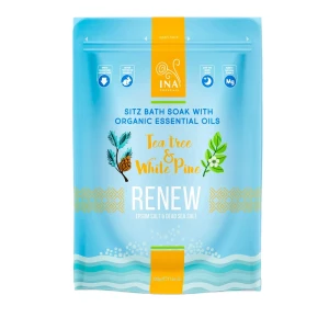 INA ESSENTIALS Renew sól do kąpieli z drzewem herbacianym i sosną białą 330g