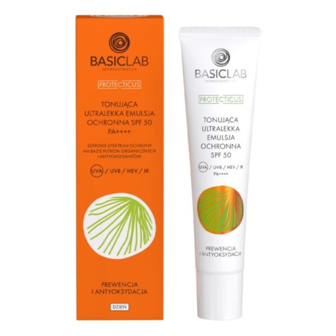 BASICLAB PROTECTICUS Tonująca ultralekka emulsja ochronna SPF 50 PA ++++ Prewencja i Antyoksydacja 40 ml