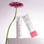 LYNIA Ujędrniająco-łagodzący krem v-reduce z witaminami B12, F - 30 ml