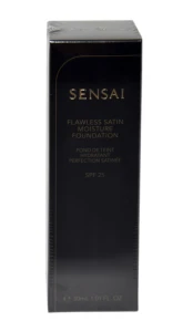 KANEBO SENSAI Flawless Satin Moisture Foundation Spf25 Fs204 Honey Beige podkład do twarzy 30 ml