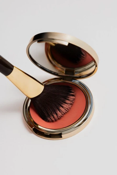PAESE Selfglow kremowy róż z matowym efektem Peach Sunrise 02 8g
