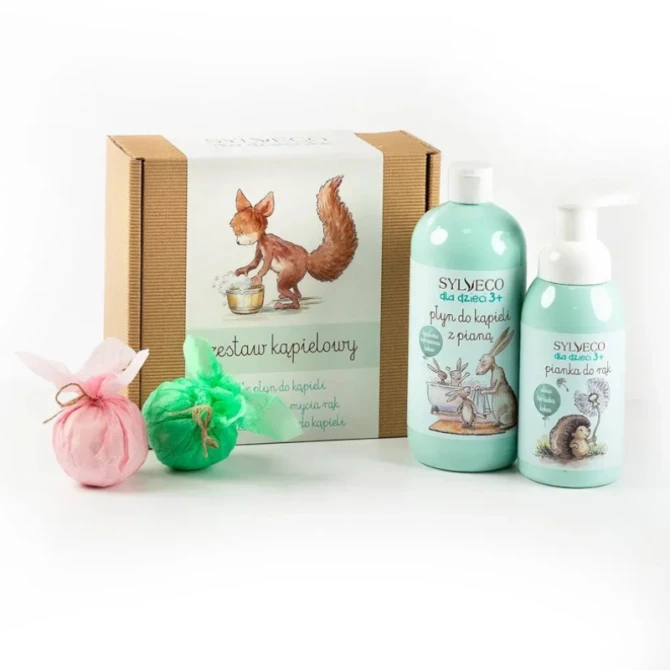 SYLVECO zestaw kąpielowy dla dzieci: borówkowa pianka do rąk 290 ml + borówkowy płyn do kąpieli z pianą 500 ml + 2 x kolorowe kule do kąpieli