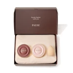 PAESE Zestaw Świąteczny SELFGLOW SET WARM Kremowy bronzer z matowym efektem 01 Velvet Tan 8g +Kremowy róż z matowym efektem 02 Peach Sunrise 8g + Gąbka do makijażu 1 szt.