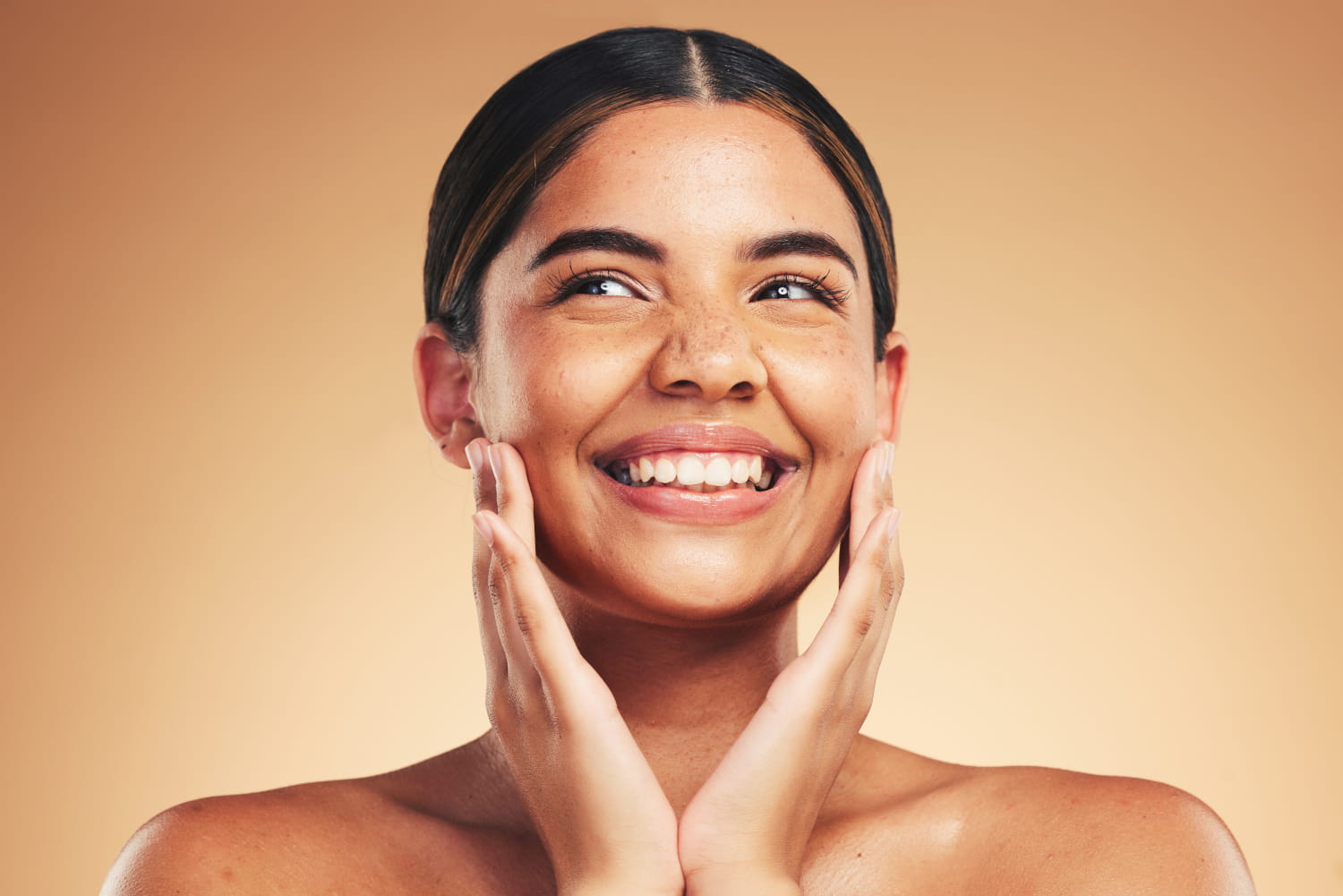 Retinol - co to? Działanie, efekty i najczęstsze błędy w stosowaniu